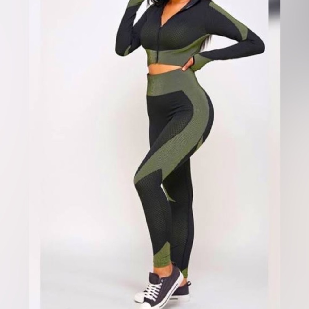 Green and black athletic set